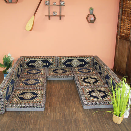 Orientalische Sitzecke, Orientalische Sitzkissen, Sark Kösesi, Kelim