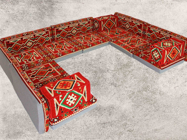 Orientalische Sitzecke, Orientalische Sitzkissen, Sark Kösesi, Kelim