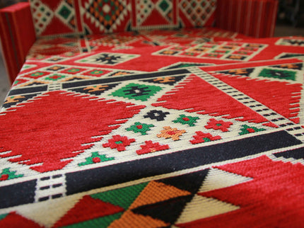 Zeder, Orientalische Sitzecke, Sark Kösesi, Orientalische Sitzmöbel , Rot Zeder-1